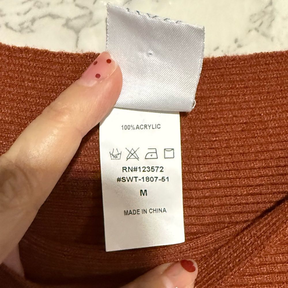 NEW Northern Angel by Anthropology Crewneck Sweater - Black and Rust M - Picture 5 of 6